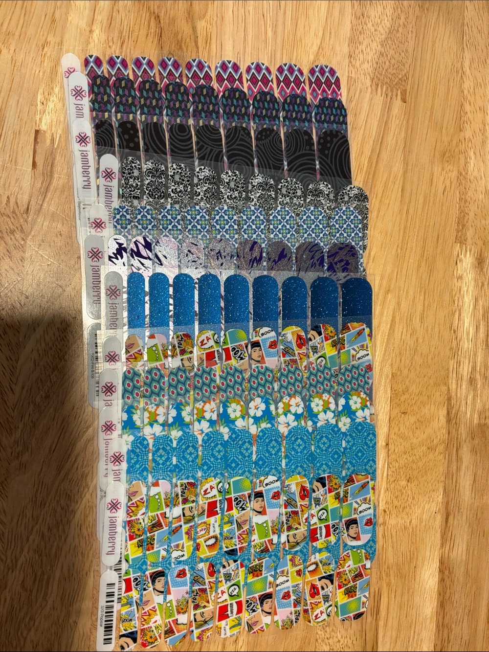 Jamberry Bundle - 12 Nail Wraps